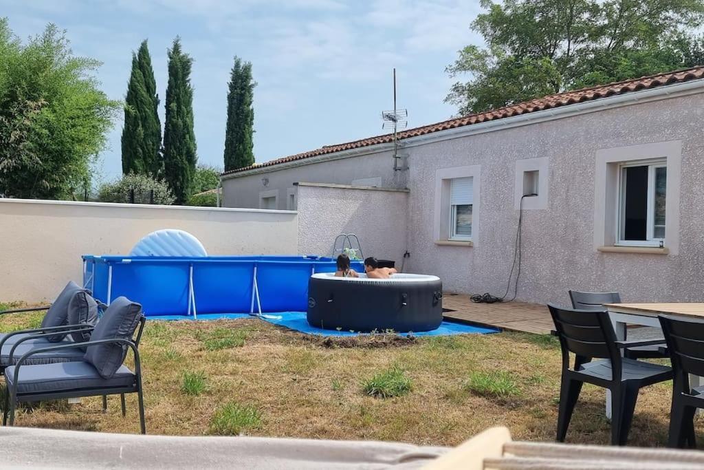Maison Au Calme Entre Collegues Ou Famille - La Boheme - Saint-Seurin-sur-l'Isle Zewnętrze zdjęcie